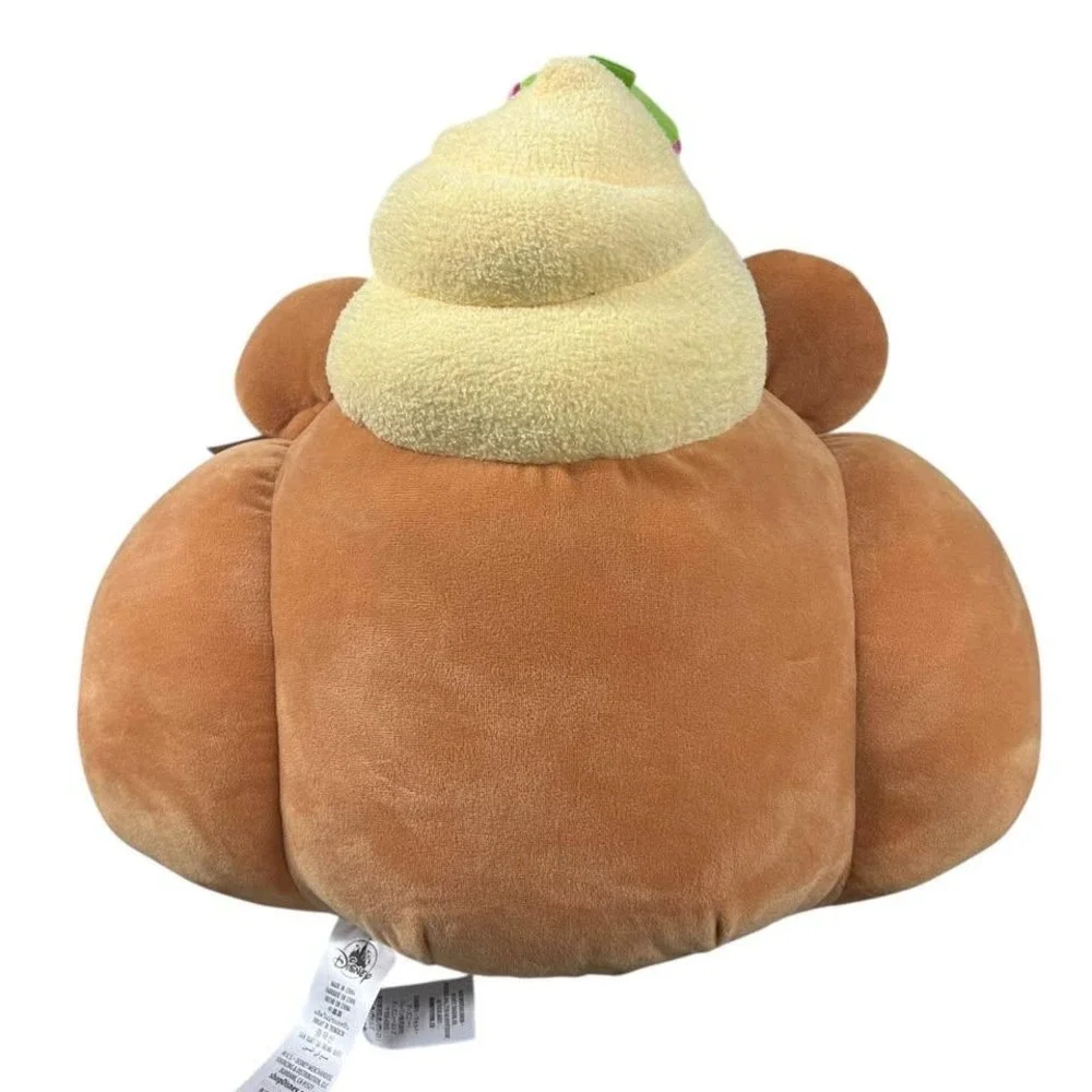Disney Pixar‎ Emile Strawberry Croissant Disney Munchlings Pixar Brown
